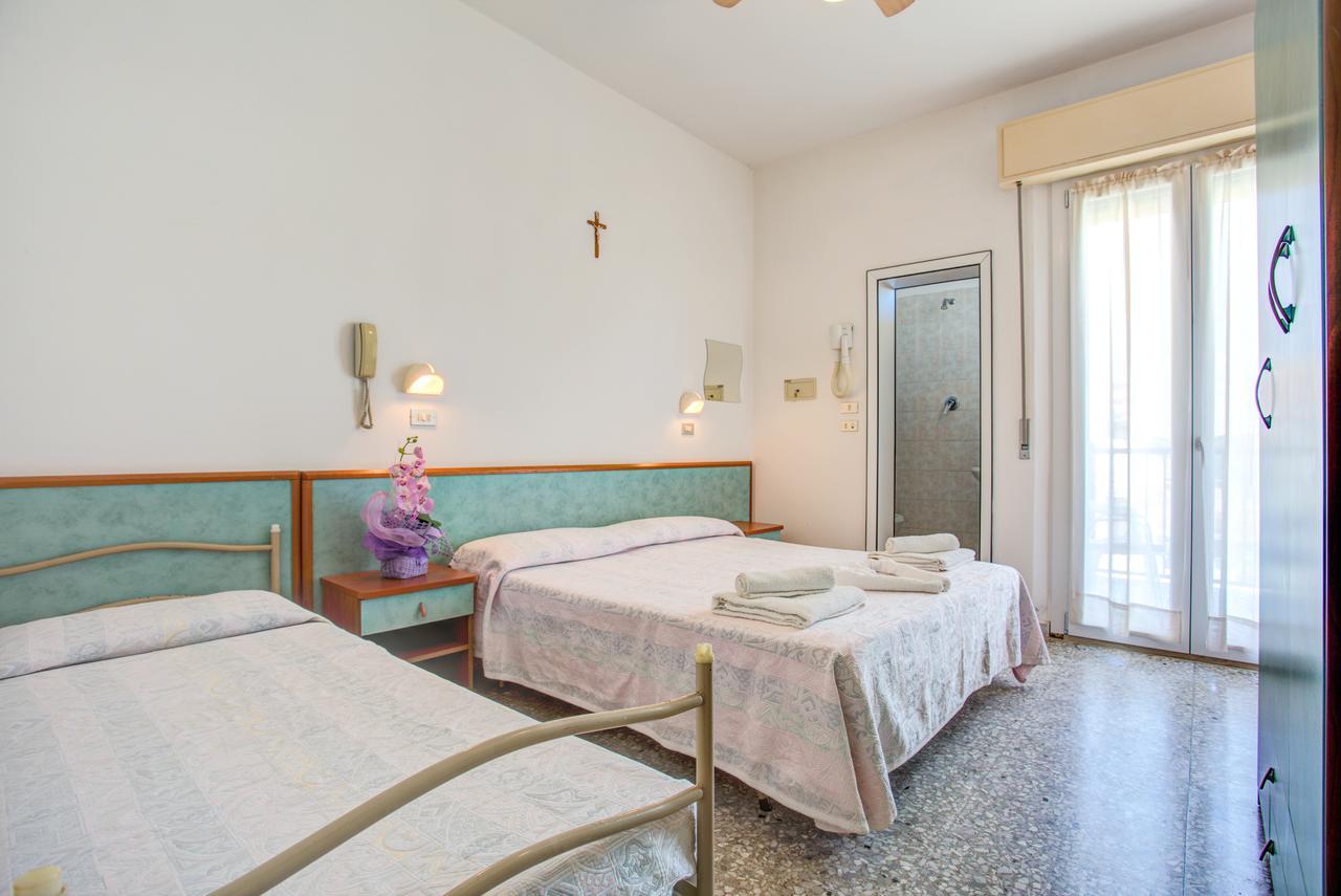 Hotel Diamante Rimini Esterno foto