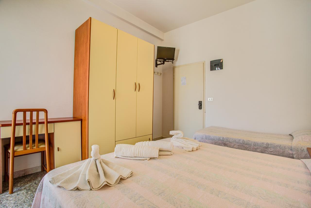 Hotel Diamante Rimini Esterno foto