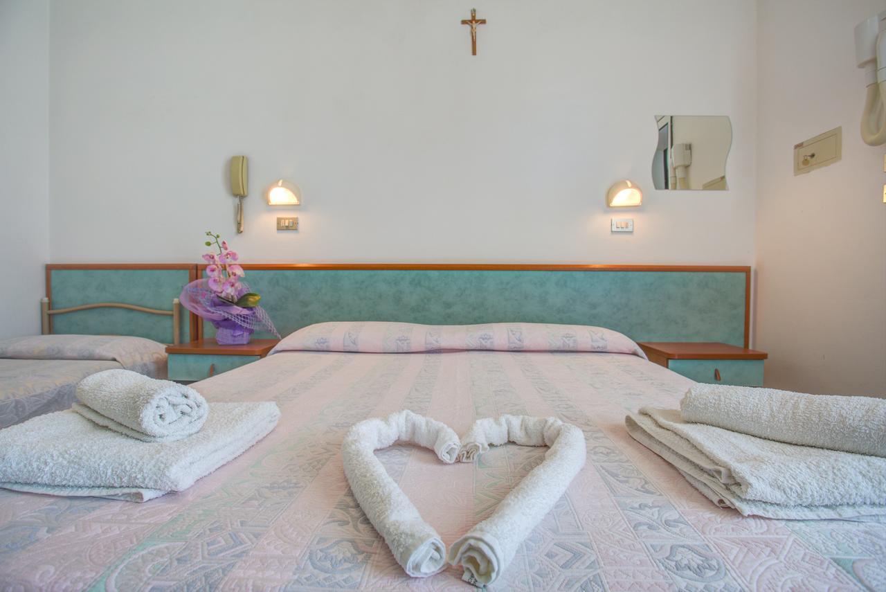 Hotel Diamante Rimini Esterno foto