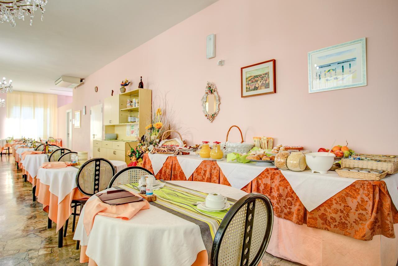 Hotel Diamante Rimini Esterno foto