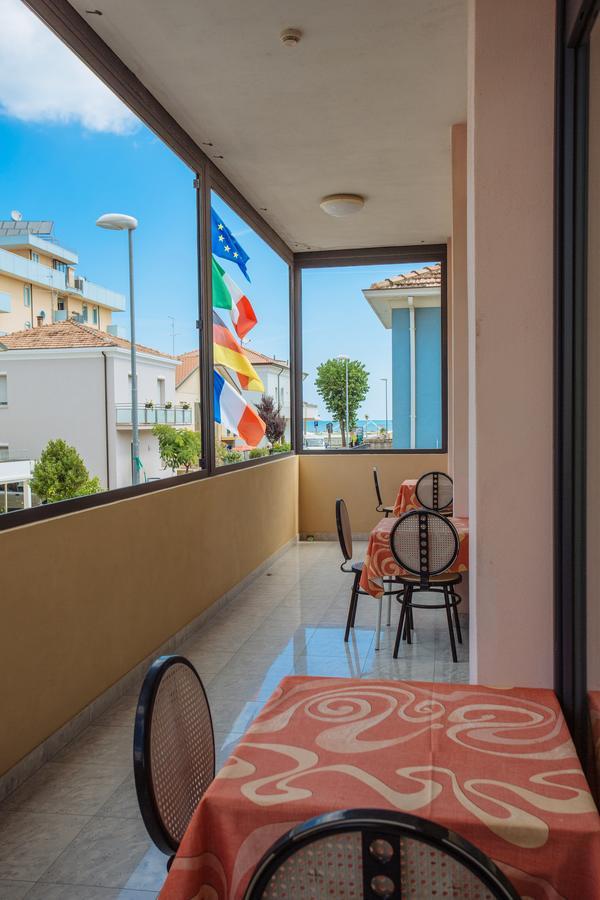 Hotel Diamante Rimini Esterno foto