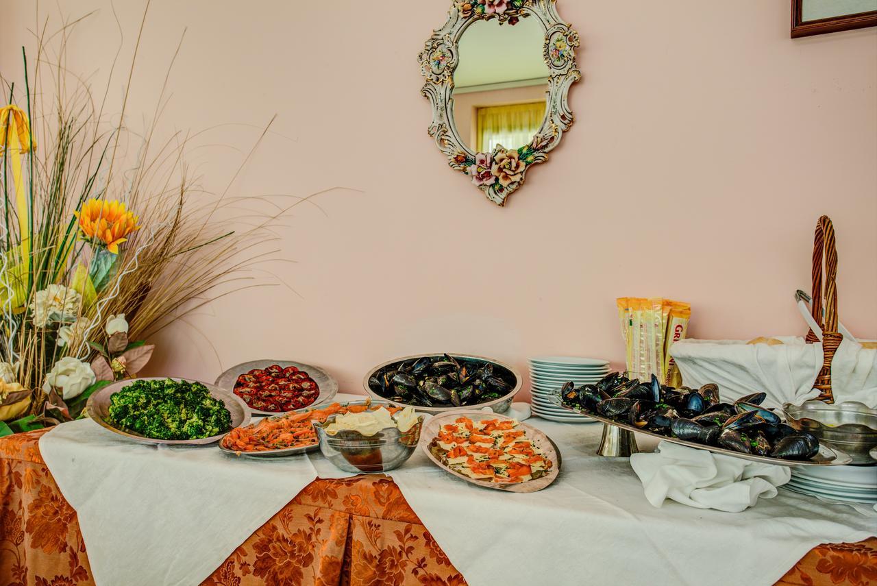 Hotel Diamante Rimini Esterno foto