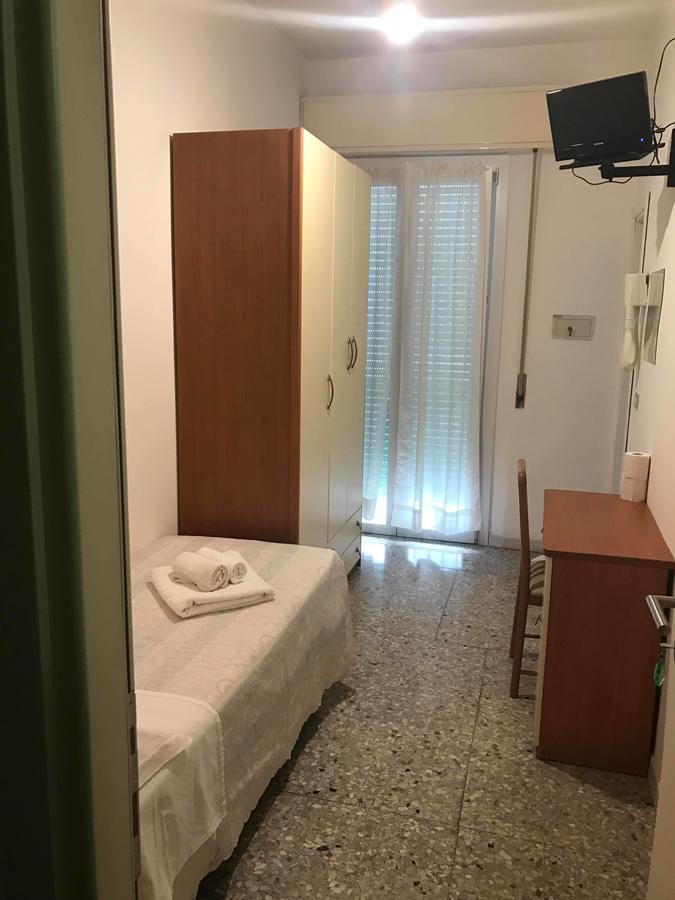 Hotel Diamante Rimini Esterno foto