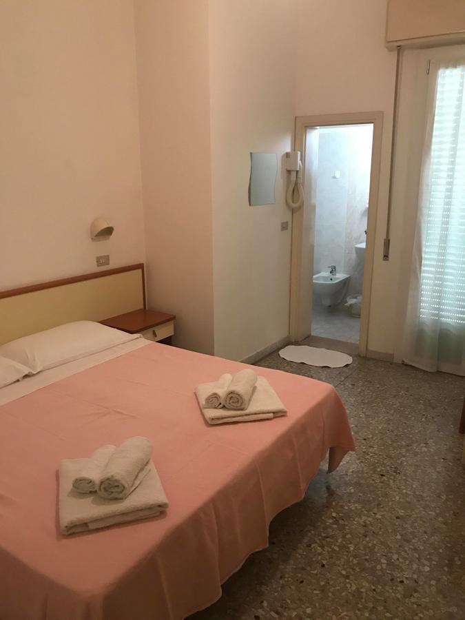 Hotel Diamante Rimini Esterno foto