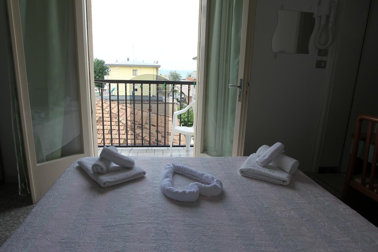 Hotel Diamante Rimini Esterno foto