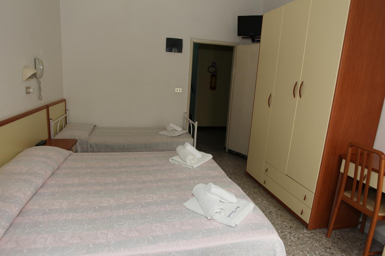 Hotel Diamante Rimini Esterno foto