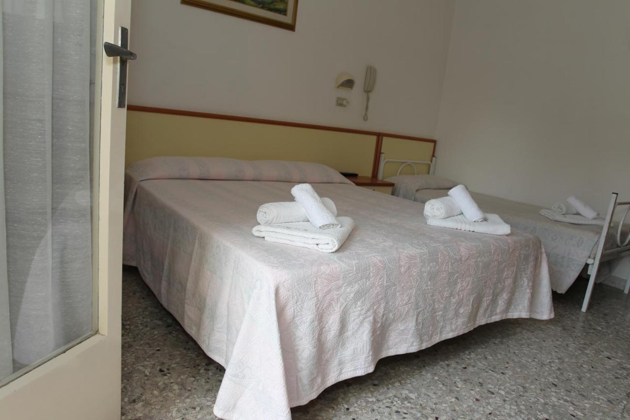 Hotel Diamante Rimini Camera foto